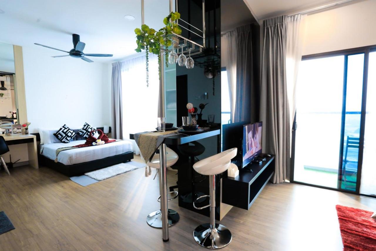 Mlh Deluxe Studio Suites @ Landmark Residence Cheras Esterno foto