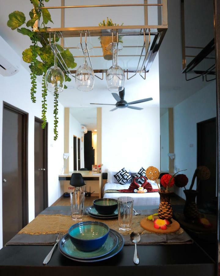 Mlh Deluxe Studio Suites @ Landmark Residence Cheras Esterno foto