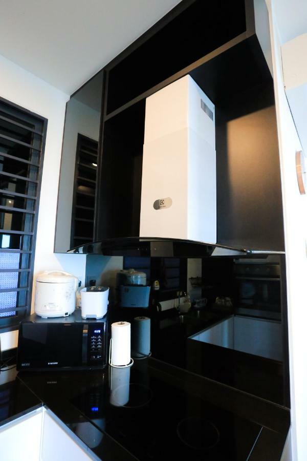 Mlh Deluxe Studio Suites @ Landmark Residence Cheras Esterno foto