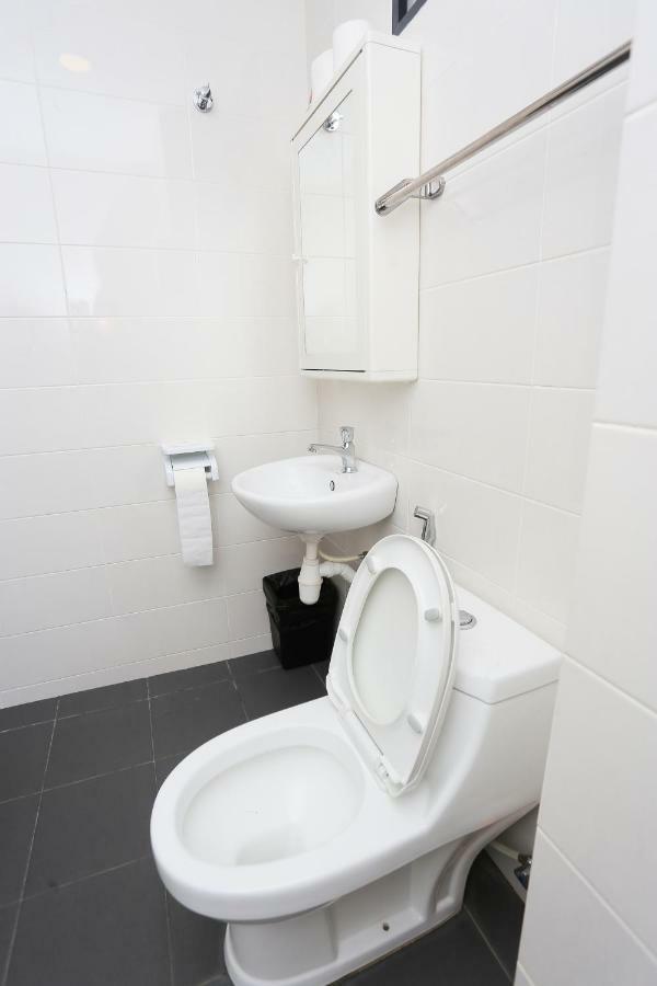 Mlh Deluxe Studio Suites @ Landmark Residence Cheras Esterno foto
