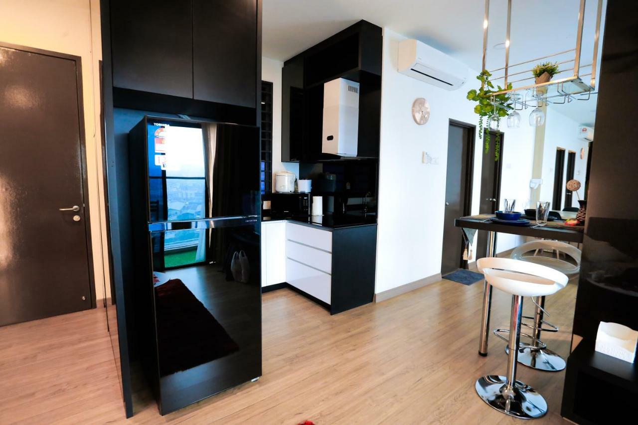 Mlh Deluxe Studio Suites @ Landmark Residence Cheras Esterno foto